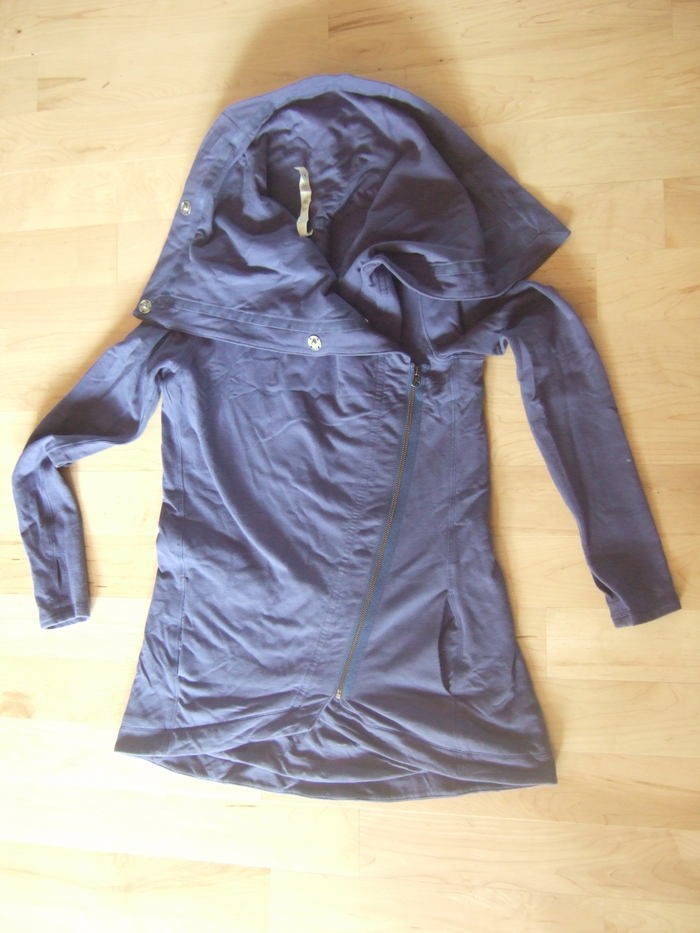 Lululemon Method Wrap Royal Size 8 Amazing Jacket