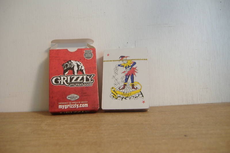 grizzly snuff in Collectibles