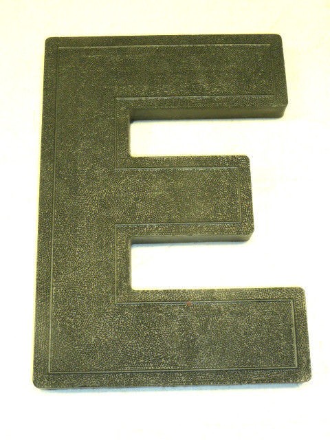 VINTAGE WAGNER ART DECO 8 BLACK MARQUEE SIGN LETTER E