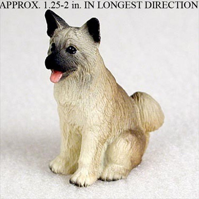 akita figurine in Akita