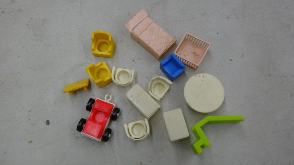 vintage wooden playhouse people plastic furniture/ car