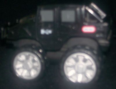 Little Tikes Hummer H1 Vehicle