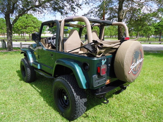 Jeep  Wrangler Sahara 4.0L Florida Convertible Automatic A/C Lifted 