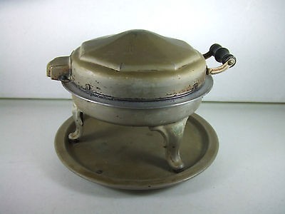 Vintage Manning Bowman Electric Waffle Iron