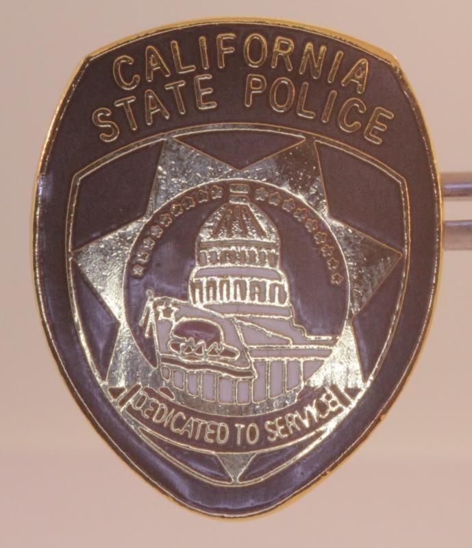   memorabilia pin state of California police officer lapel cops GP