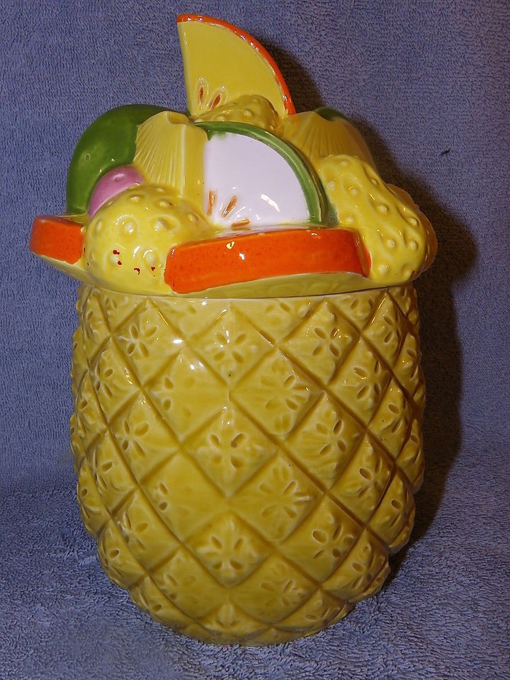 Pineapple Cookie Jar 1979 Oranges Apple Strawberry Cher