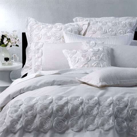 SAVANNAH White Romantic Roses~SINGLE Quilt Doona Cover Set~Logan 