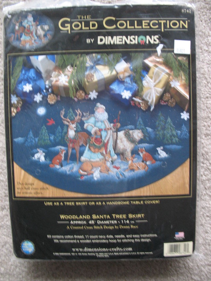 Dimensions Gold counted cross stitch kit #8742   Woodland Santa Tree 