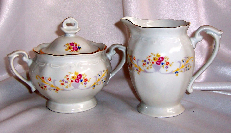 CHODZIEZ Poland Porcelain CREAMER & SUGAR BOWL Set