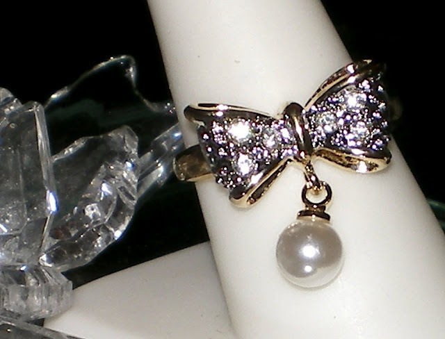 pearl ring