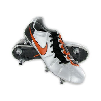 nike total 90 laser elite in Sporting Goods