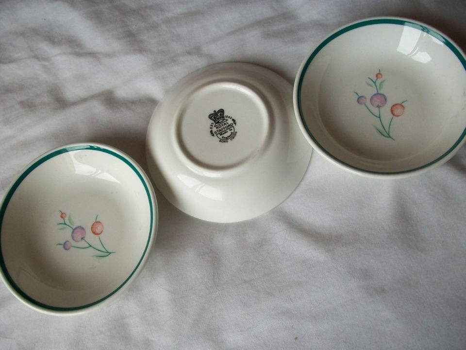 individual butter dish in Pottery & Glass