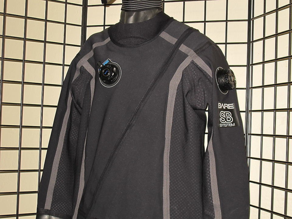 Bare SB Systems Drysuit the best drysuit for Scuba Diving   Mens size 