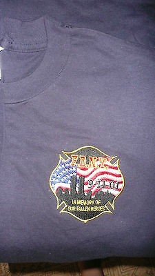   11, 2001 MEMORIAL NAVY T SHIRT LARGE FIRE DEPARTMENT NEW YORK