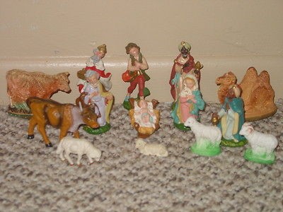 VINTAGE ITALY NATIVITY SCENE SET PAPER MACHE? FIGURES MARKED (14 