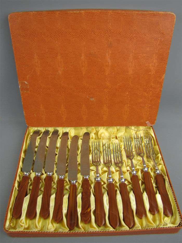 Vintage Eichenlaub Solingen Rostfrei Bakelite Flatware