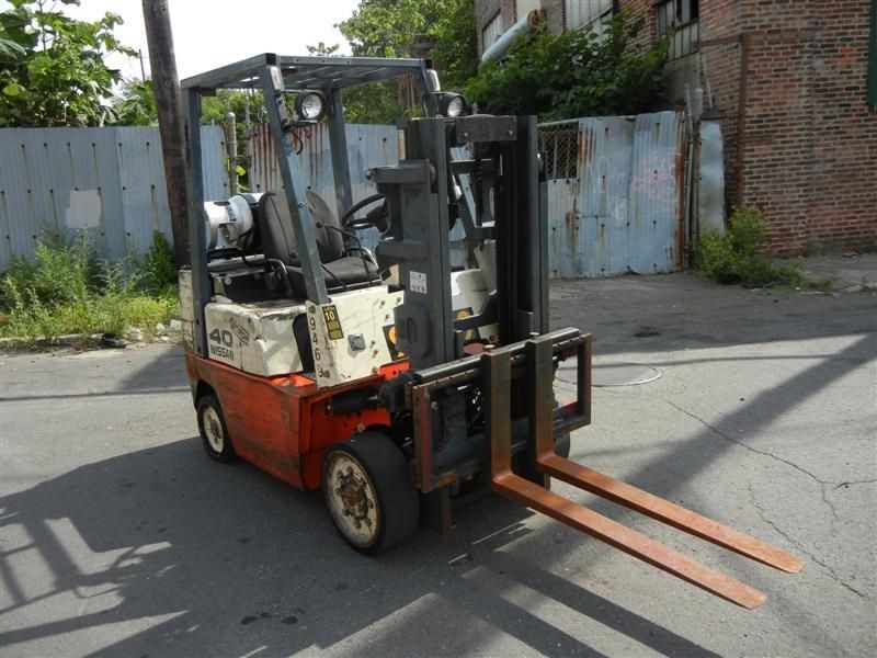 nissan forklift in Forklifts & Other Lifts