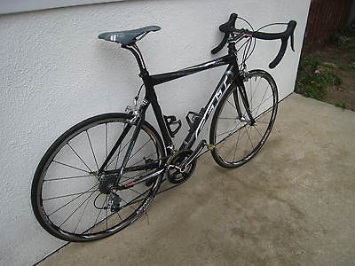 2010 Felt FC uhm carbon fiber complete bike, FSA and Shimano, 56cm