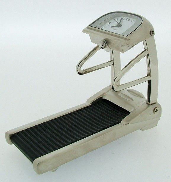 GYM RUNNING MACHINE MINIATURE NOVELTY CLOCK IMP1094