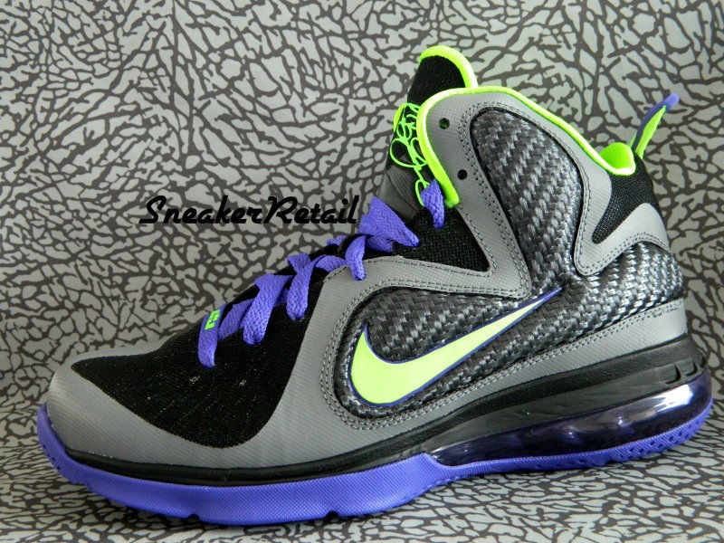 Nike Air Max Lebron 9 GS 472664 004 Kids Hulk Youth Shoes James IX 