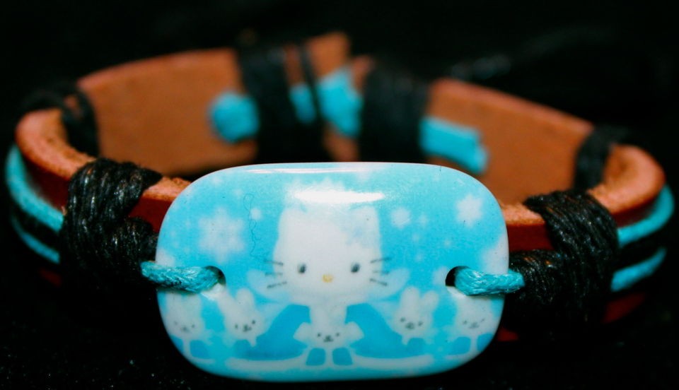 HELLO KITTY GENUINE LEATHER ADJUSTABLE BRACELET BLUE BUNNIES NEW