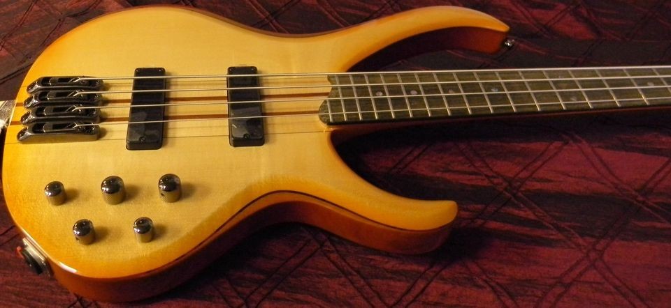 Ibanez BTB570 Electric Bass Guitar FM Natural Fade maple/bubinga thru 