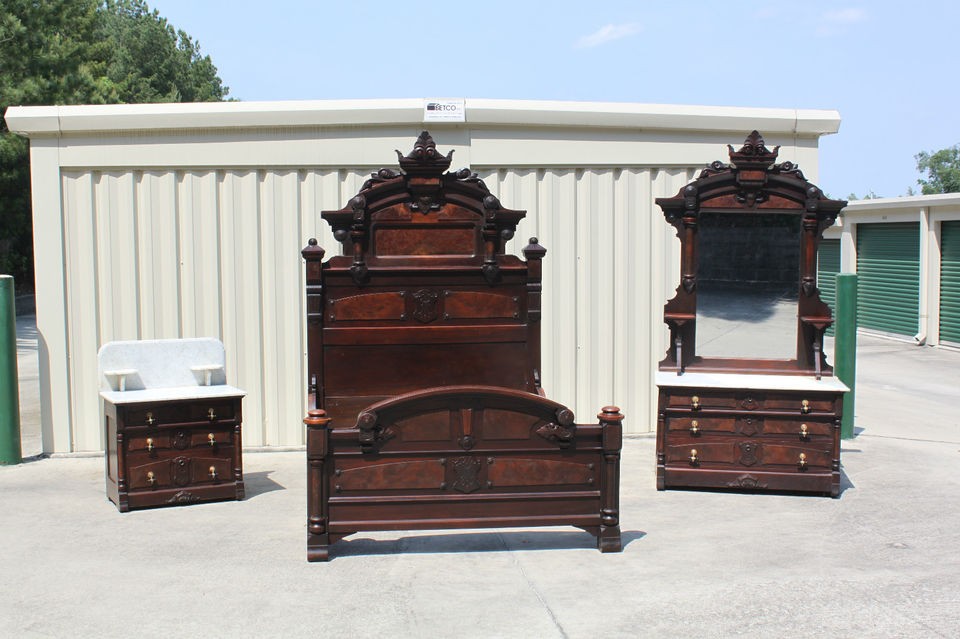 Antiques  Furniture  Beds & Bedroom Sets