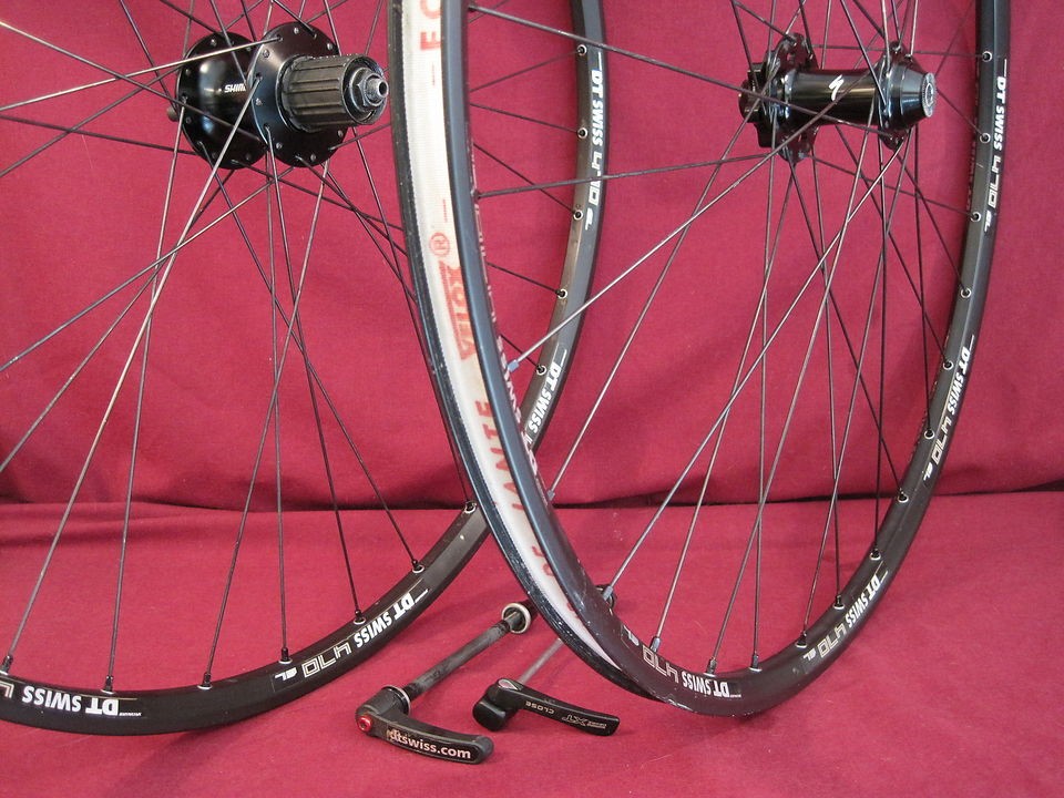 Shimano / Specialized DT Swiss 470SL 29 DISC WHEELSET   $300 Value