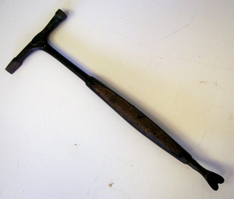 VINTAGE ANTIQUE TACK HAMMER 1868 METAL WOOD ECTO 10