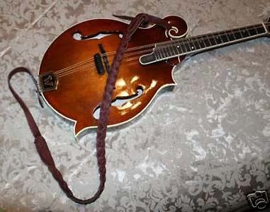 LONG HOLLOW SOFTIE BRAIDED MANDOLIN STRAP (Brown)