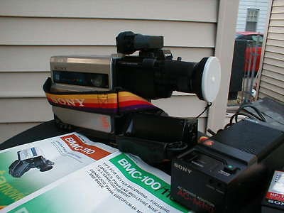 1983 Sony Betamovie   First Consumer Camcorder BMC 110 (Sony Betamax)