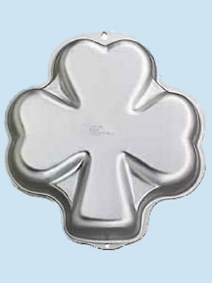 Wilton Shamrock Cake Pan St Patricks Day Cake Decorating New