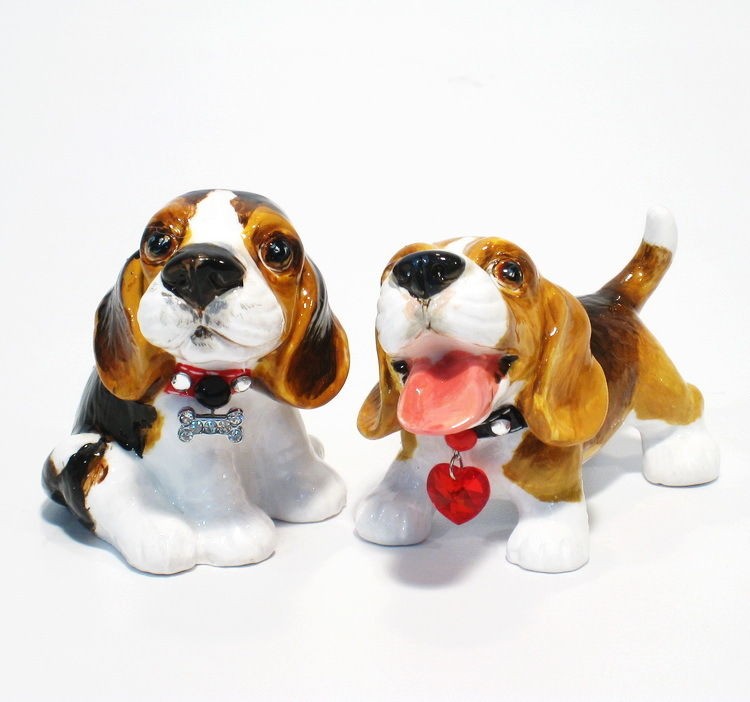 BEAGLE CAKE TOPPER CERAMIC FIGURINE TABLE TOP DOG LOVER GIFT HANDMADE 