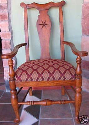 DREXEL HERITAGE OAK ARM CHAIR IN OAK FINISH. BEAUTIFUL