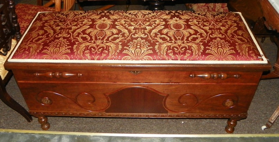 Roos Walnut and Cedar Cedar Chest or Blanket Chest (BN21)