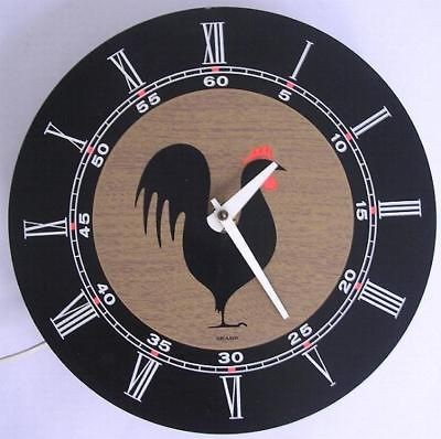   Funky MOD 1950s  Ingraham Chicken Kitchen Wall Clock Working