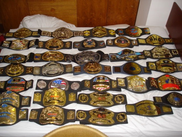 WRESTLING BELTS MATTEL ELITE & JAKKS REPLICA CHAMPION TITLES CHILD 