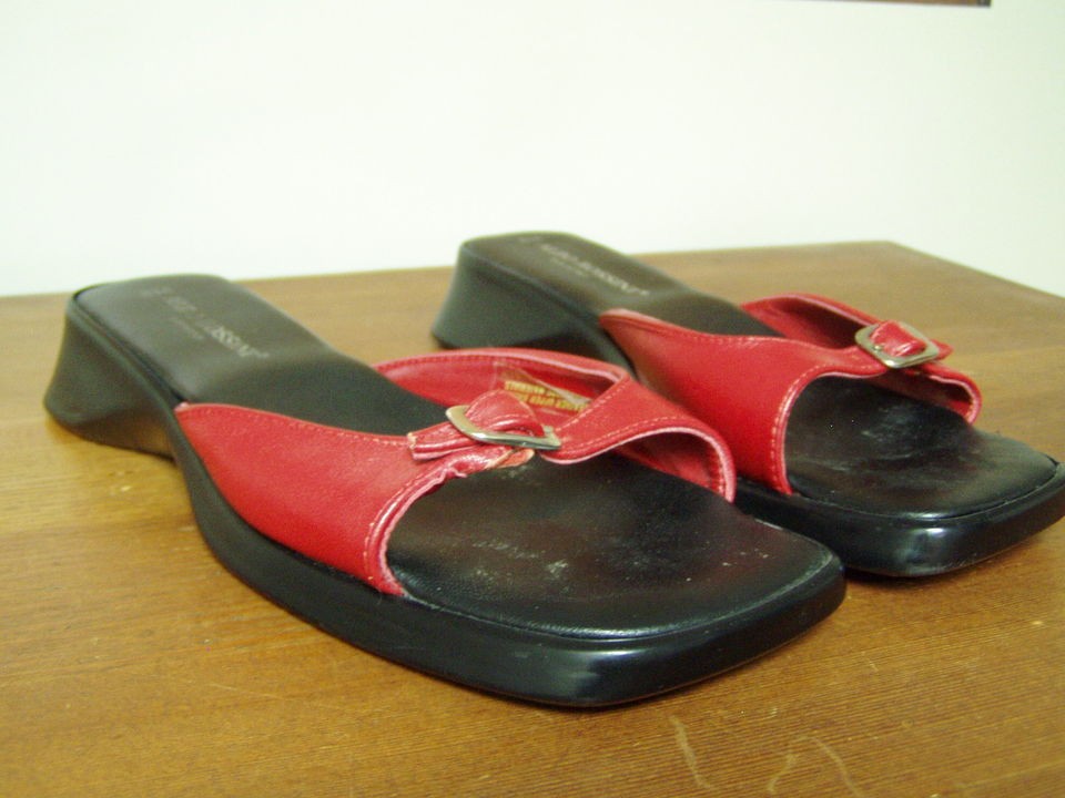 Aldo Rossini 8M Made in Italty Red Leather Sandals Flats Buckle on Top 