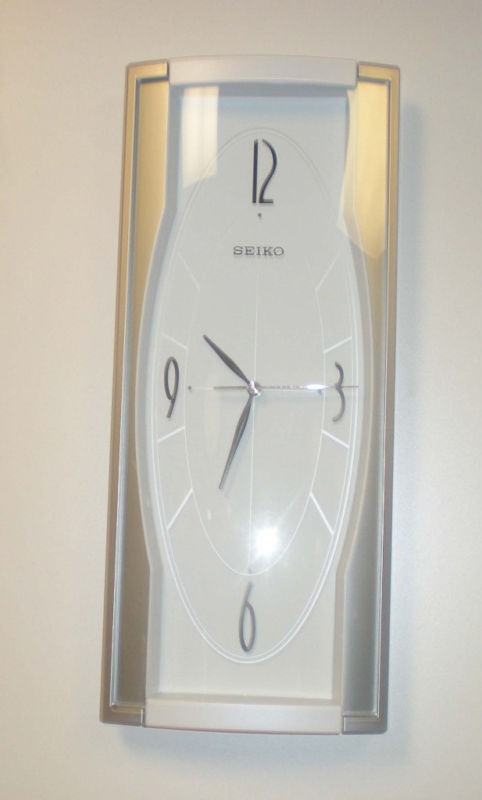 quiet wall clock in Wall Clocks
