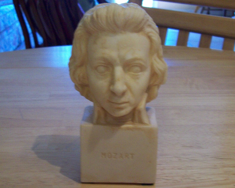 Ruggeri composers sculpture MOZART