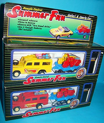 BOP LAND ROVER SAFARI VANS w/ MOTORBIKES MOTORCYCLES ON TRAILER 