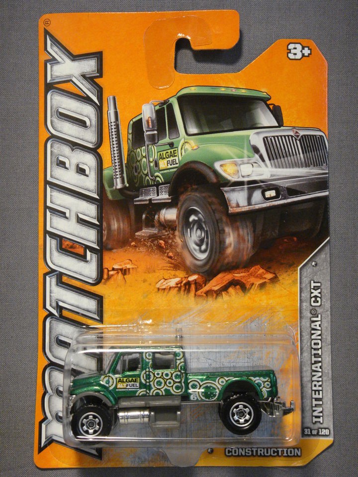 MATCHBOX CONSTRUCTION SERIES INTERNATIONAL CXT #1 DIECAST CAR NEW 