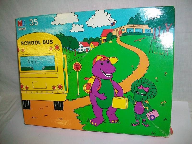 1993 BARNEY FLOOR PUZZLE by Milton Bradley MB 35 pc