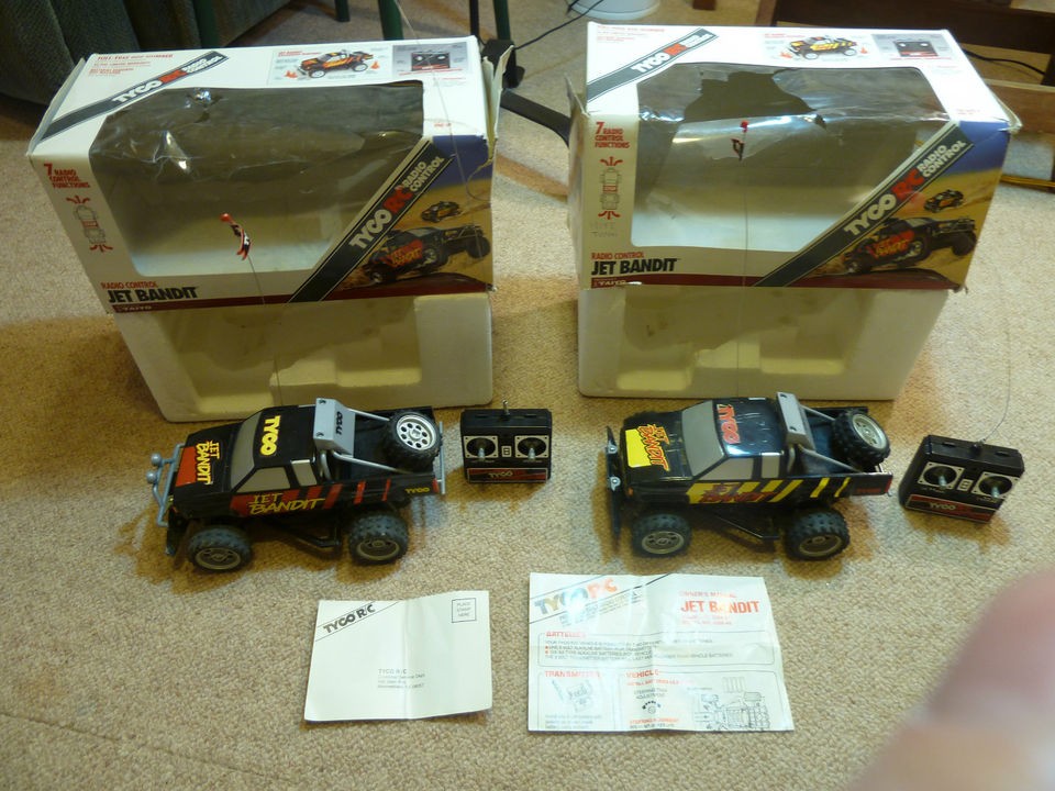   Pair (27 & 49 mHz) VERY RARE Vintage 1990 Tyco Jet Bandit RC Trucks