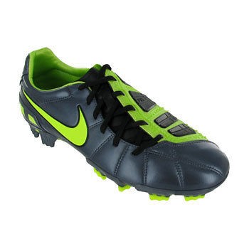 Nike Total90 Strike III FG Soccer Cleats Mens