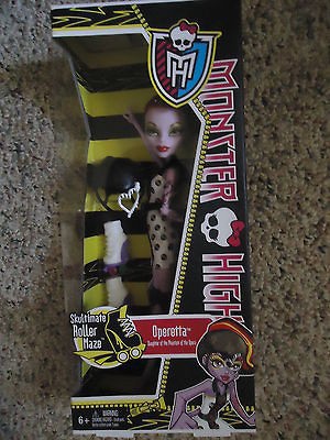 Monster High Skultimate ROLLER MAZE OPERETTA doll NIB