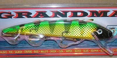 Grandma Lure Classic Crankbait Musky Pike Prism Perch