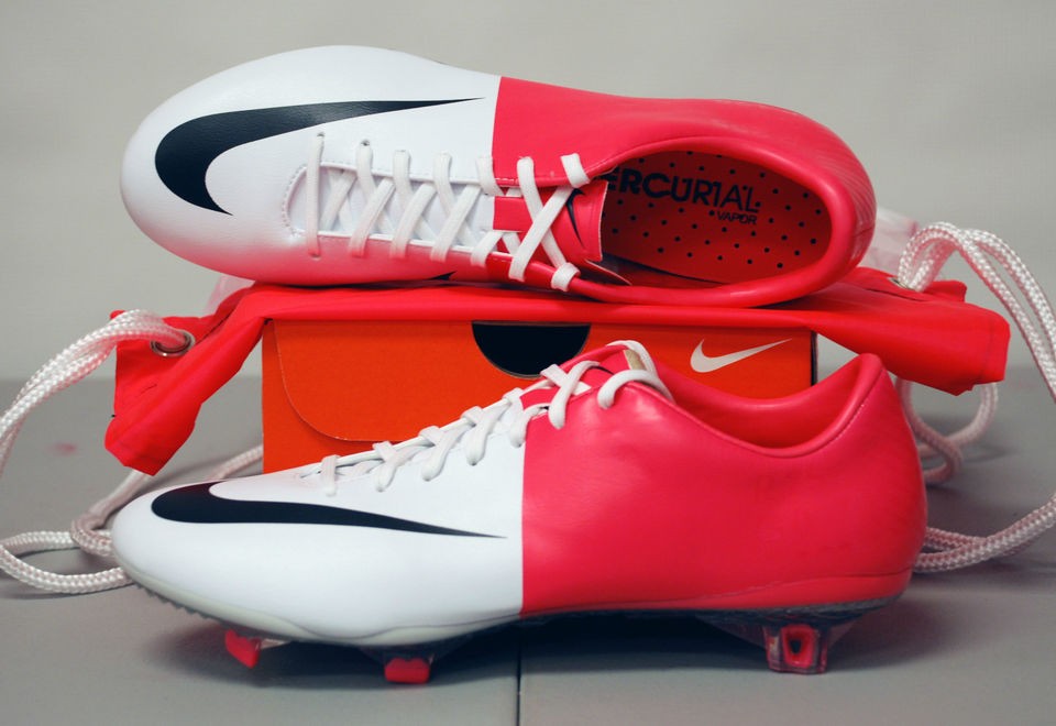 Nike Mercurial Vapor VIII FG   Euro2012 Clash Series (White/Black/S 