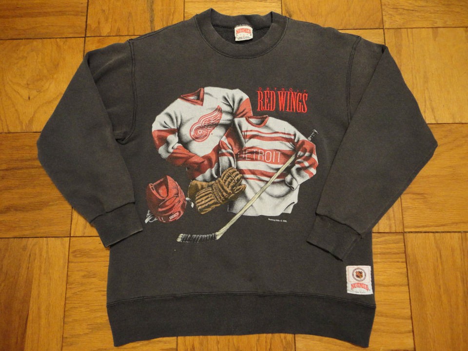 VINTAGE DETROIT RED WINGS NUTMEG SEWN CREW NECK GREY SWEATSHIRT 