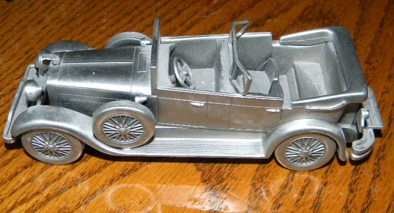 VINTAGE DANBURY MINT 1928 LINCOLN CONVERTIBLE PEWTER MODEL CAR  NICE